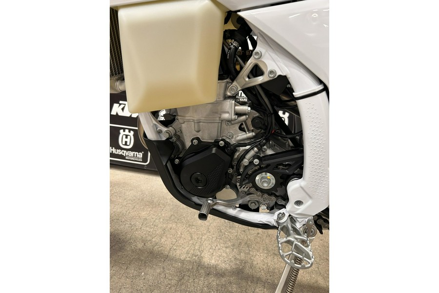 2027 Husqvarna Motorcycles FX 450