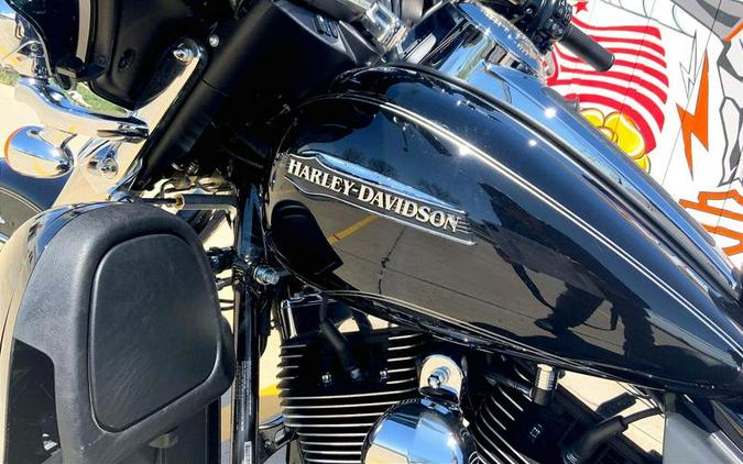 2016 Harley-Davidson® FLHTCUTG - Tri Glide® Ultra