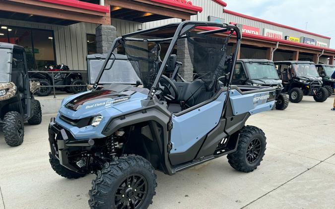 2024 Honda Pioneer 1000 Deluxe