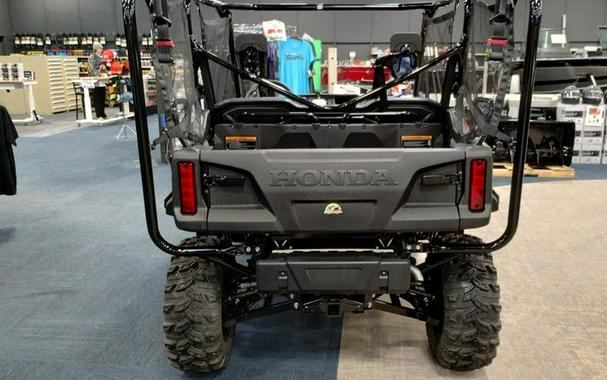 2025 Honda® Pioneer 1000-5 Deluxe