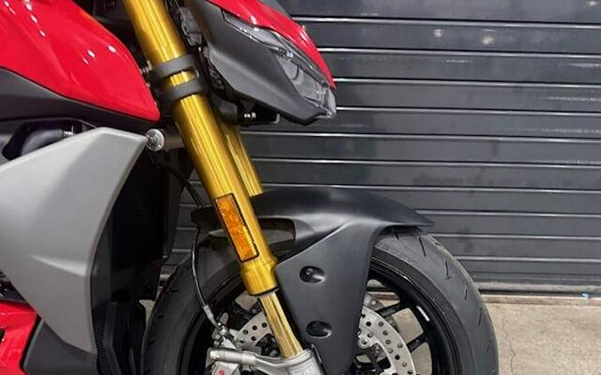 2026 Ducati STREETFIGHTER V2S