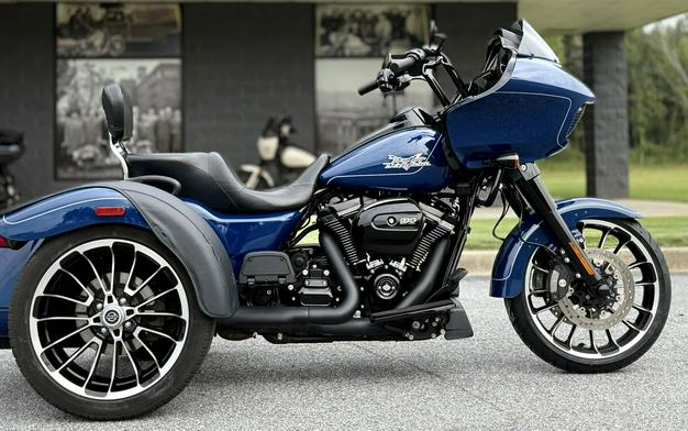 FLTRT 2023 Road Glide® 3