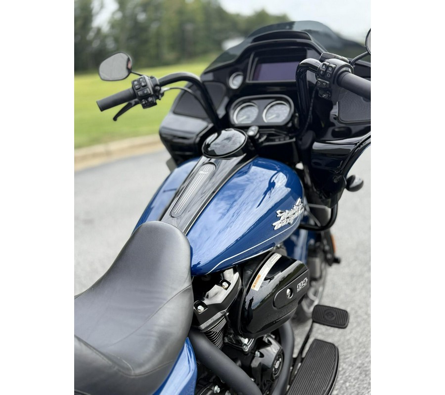 FLTRT 2023 Road Glide® 3