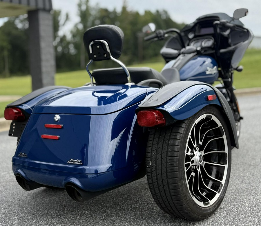 FLTRT 2023 Road Glide® 3