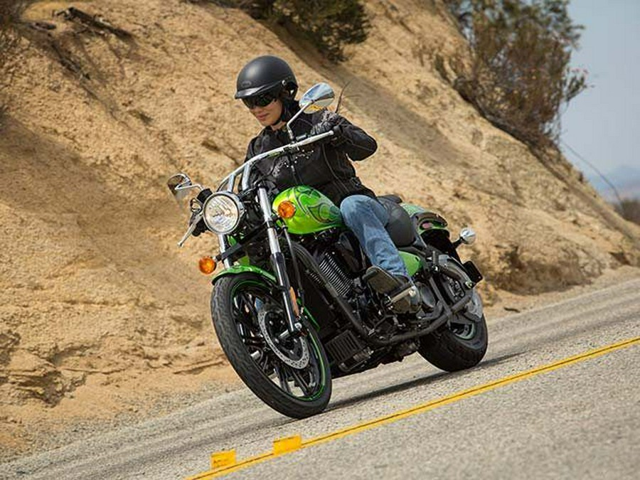 2014 Kawasaki Vulcan® 900 Custom