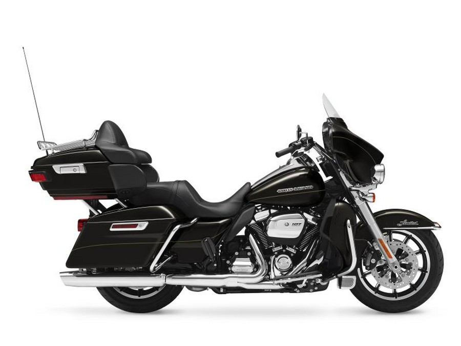 2017 Harley-Davidson® FLHTKL - Ultra Limited Low