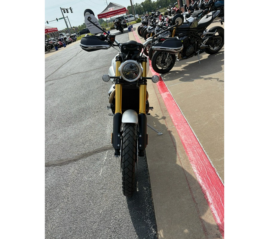 2026 Triumph Scrambler 1200 XE