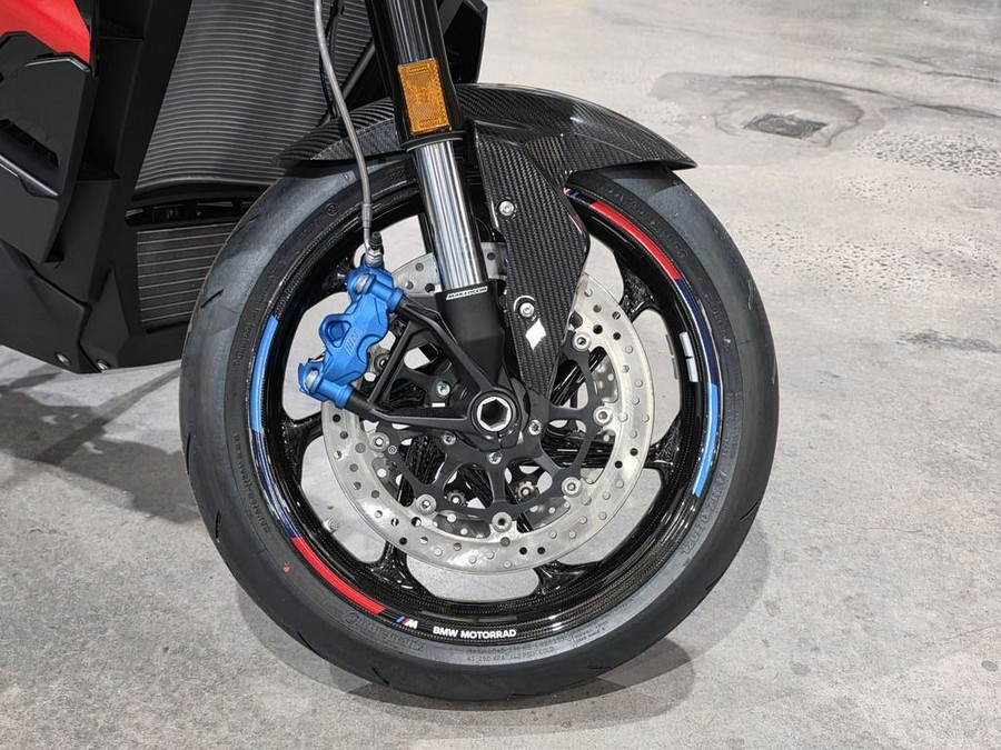 2026 BMW M 1000 XR