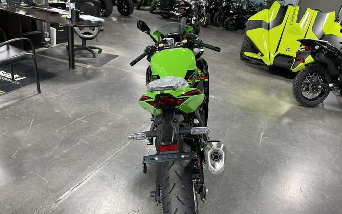 2023 Kawasaki Ninja® ZX™-4RR KRT Edition