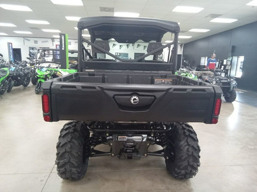 2025 Can-Am Defender DPS HD10