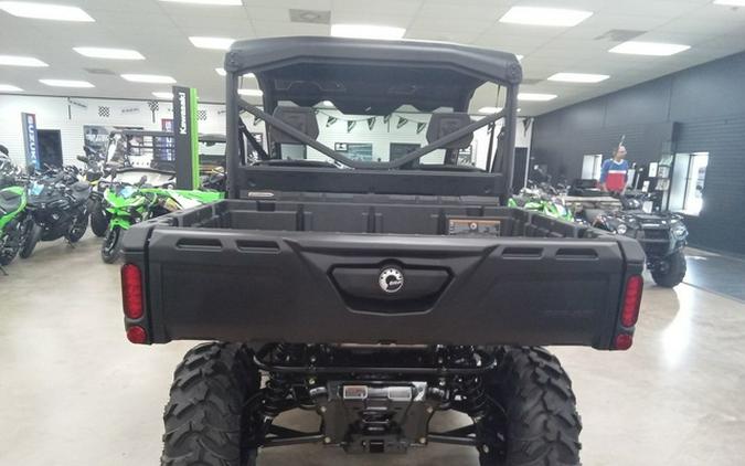 2025 Can-Am Defender DPS HD10