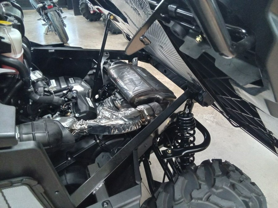 2025 Can-Am Defender DPS HD10