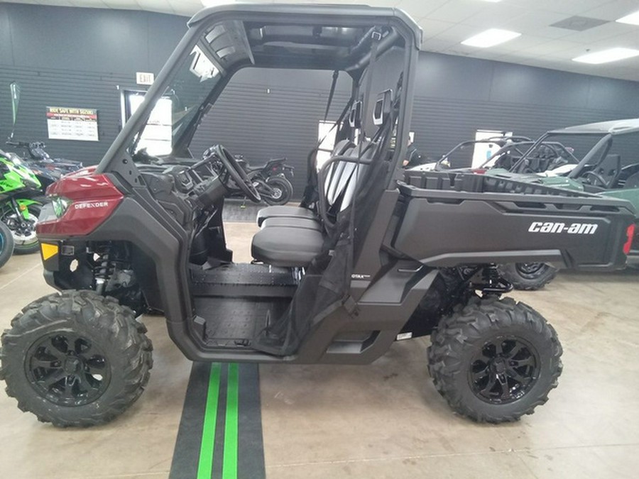 2025 Can-Am Defender DPS HD10