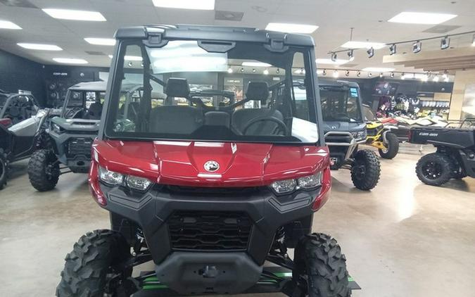 2025 Can-Am Defender DPS HD10
