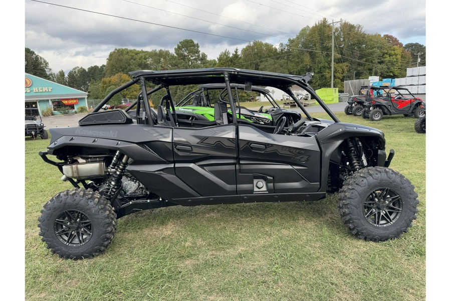 2025 Kawasaki Teryx® KRX4® 1000 Blackout Edition