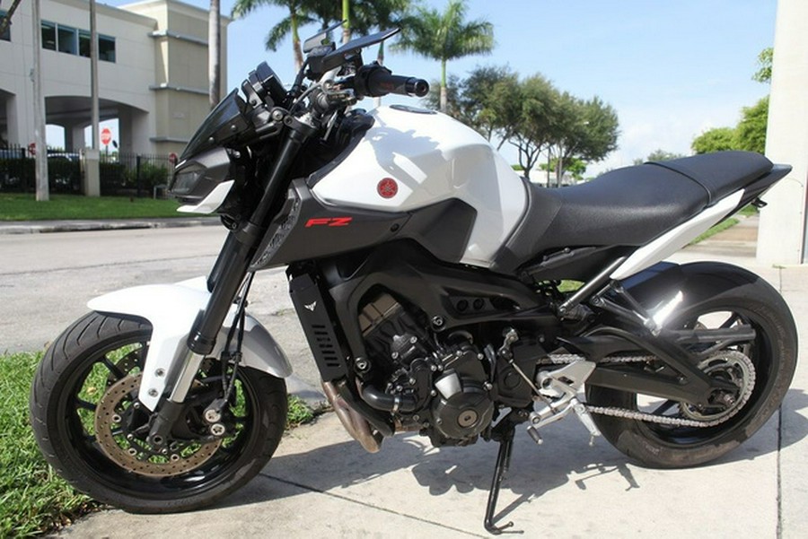 2017 Yamaha FZ 09