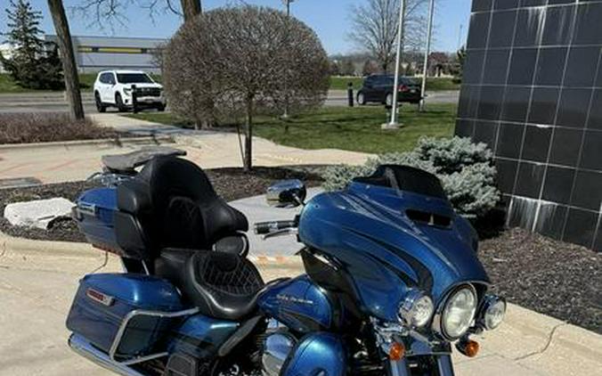 2014 Harley-Davidson® FLHTK - Electra Glide® Ultra Limited
