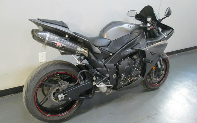 2013 Yamaha YZF-R1