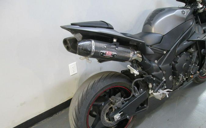 2013 Yamaha YZF-R1