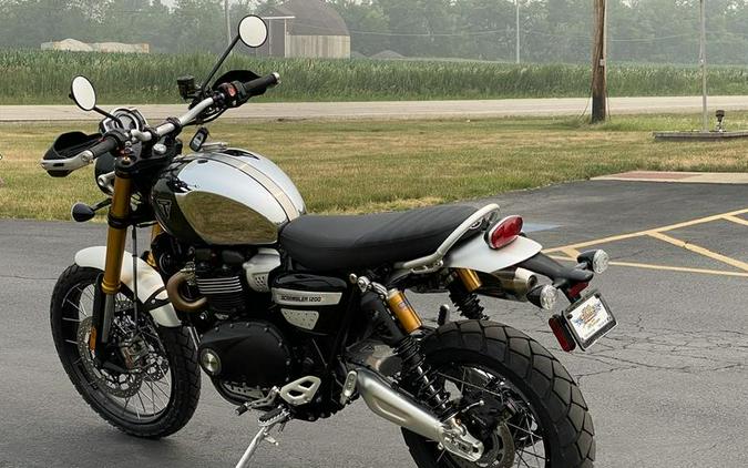 2023 Triumph Scrambler 1200 XE Chrome Edition Brooklands Green