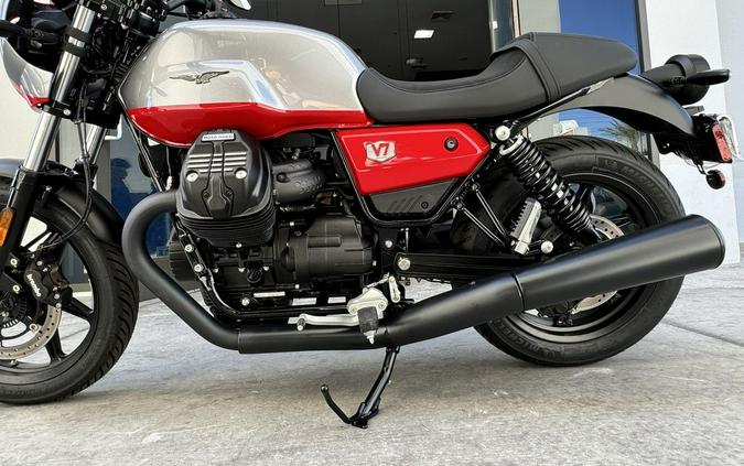 2024 Moto Guzzi V7 Stone Corsa