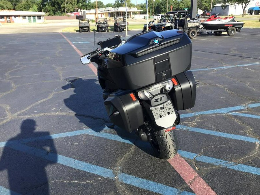 2026 BMW R 1300 RT Triple Black