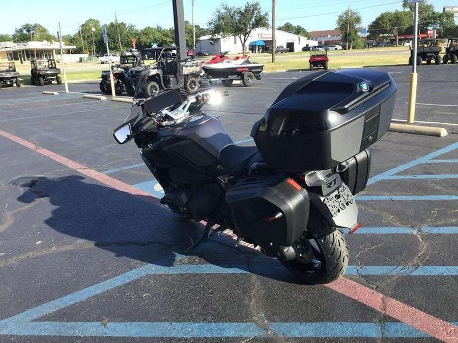 2026 BMW R 1300 RT Triple Black
