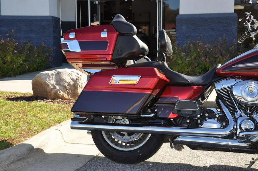 2012 Harley-Davidson® FLHTCU103