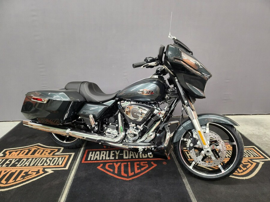 2025 Harley-Davidson® Street Glide®