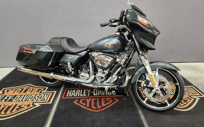 2025 Harley-Davidson® Street Glide®