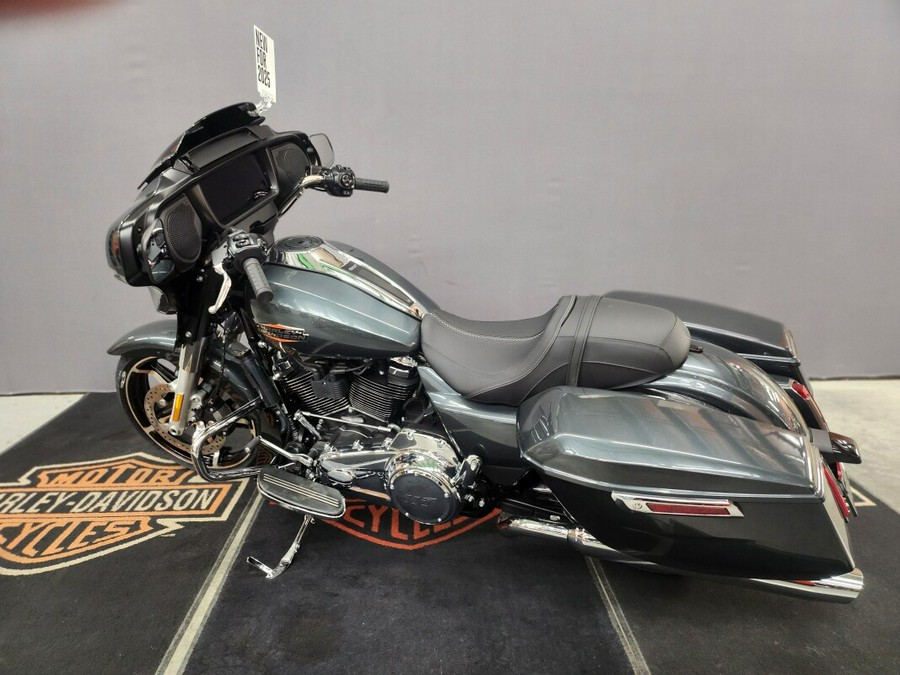 2025 Harley-Davidson® Street Glide®