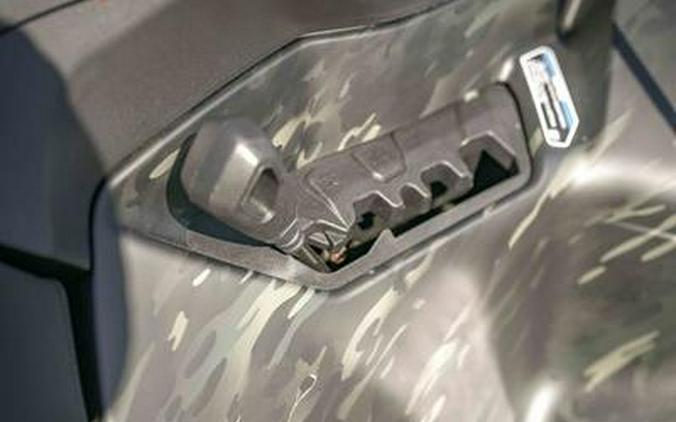 2026 Can-Am® Outlander MAX Backcountry Multicam Dark Camo