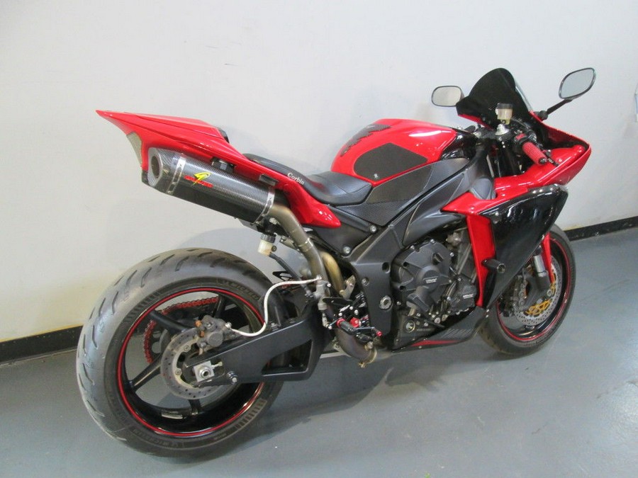 2013 Yamaha YZF-R1