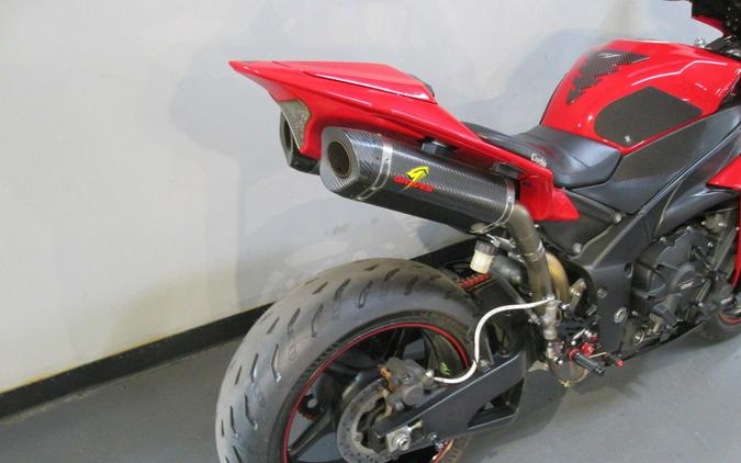 2013 Yamaha YZF-R1