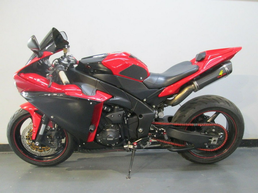 2013 Yamaha YZF-R1