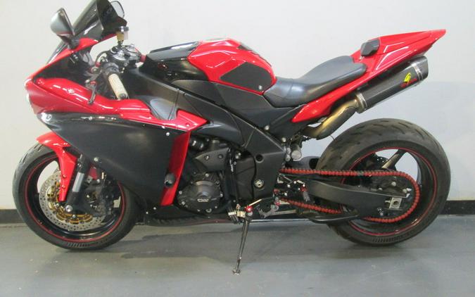 2013 Yamaha YZF-R1