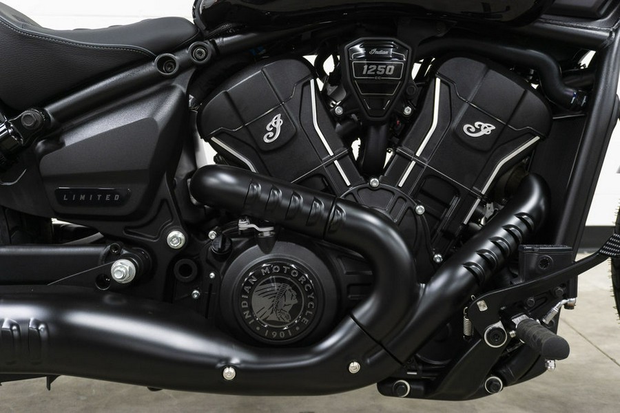 2025 Indian Motorcycle® Scout® Bobber Limited +Tech Black Metallic