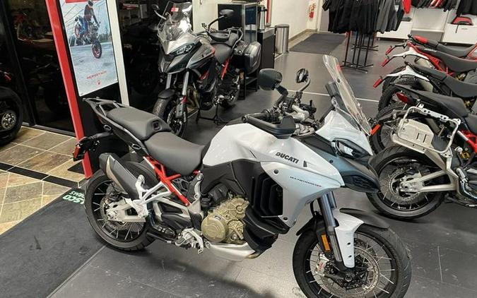 2023 Ducati Multistrada V4S Iceberg White - Spoked Wheels