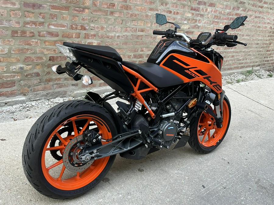 2021 KTM 200 DUKE