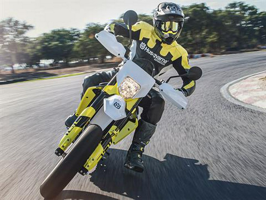 2024 Husqvarna 701 Supermoto