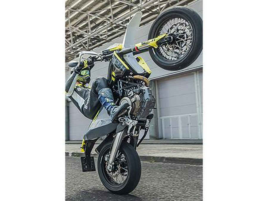 2024 Husqvarna 701 Supermoto