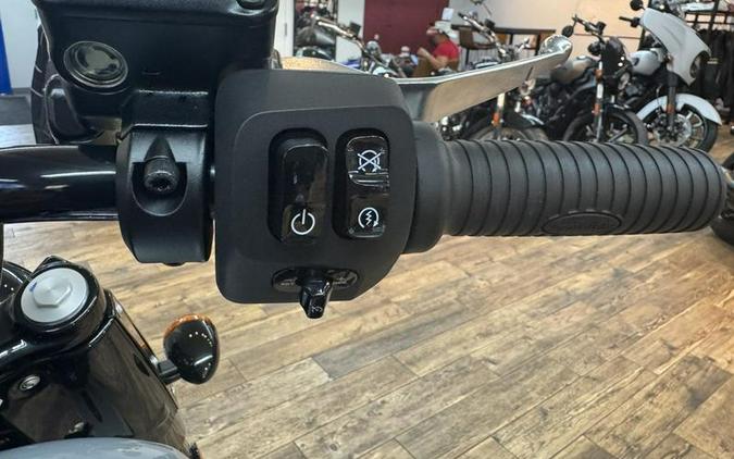 2024 Indian Motorcycle® Chief Bobber Dark Horse® Storm Gray