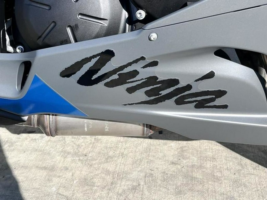 2025 Kawasaki Ninja ZX-6R ABS