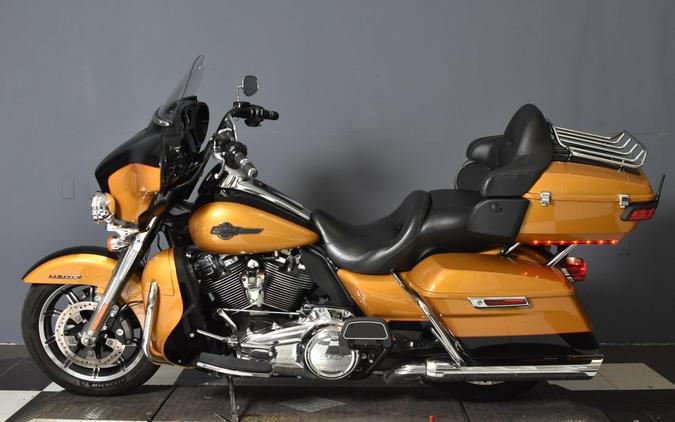 2019 Harley-Davidson Ultra Limited FLHTK