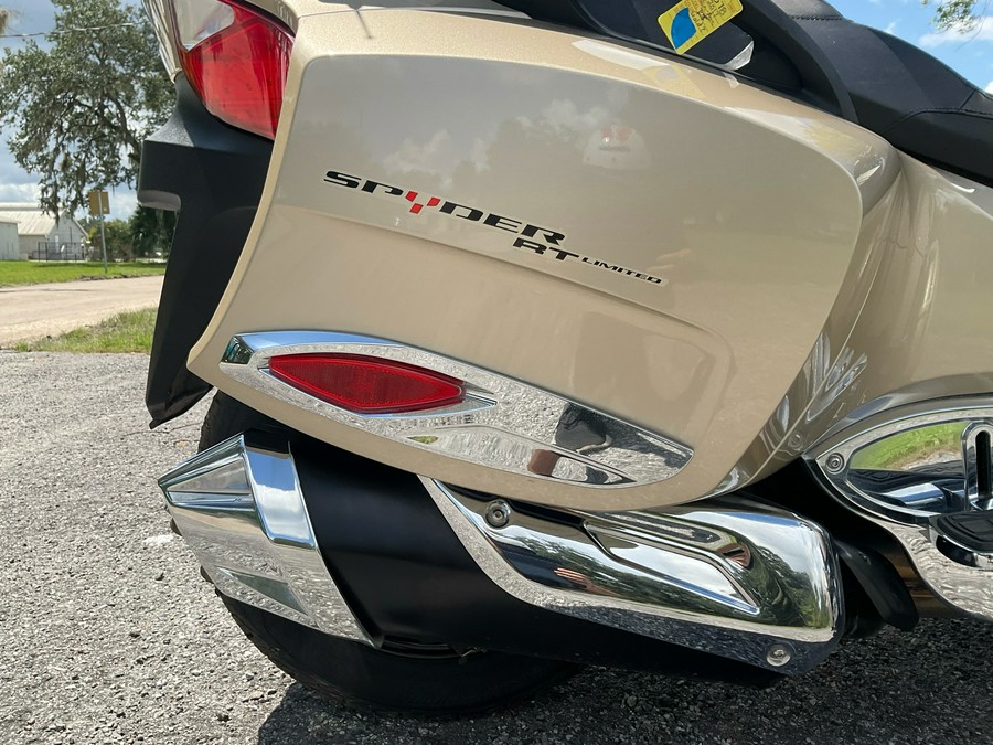 2017 Can-Am Spyder RT Limited