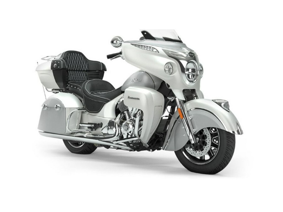 2019 Indian Motorcycle® Roadmaster® Pearl White / Star Silver