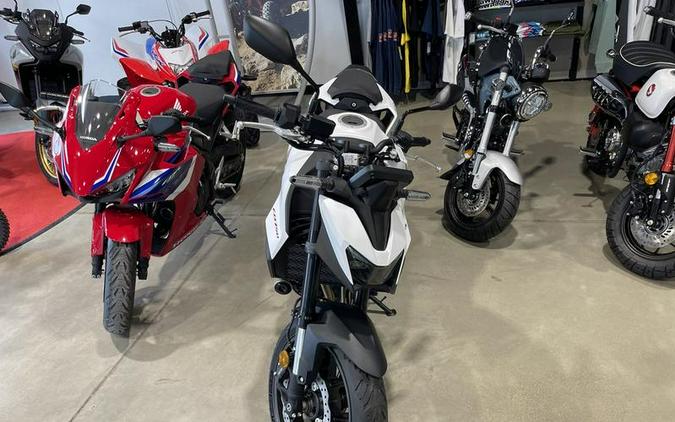 2025 Honda® CB750 Hornet