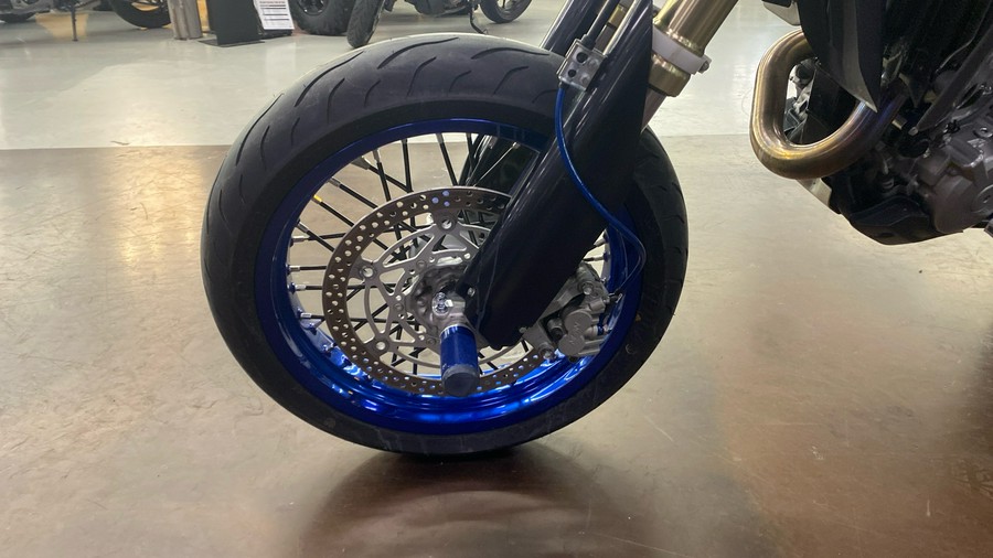 2020 Suzuki DR-Z400SM