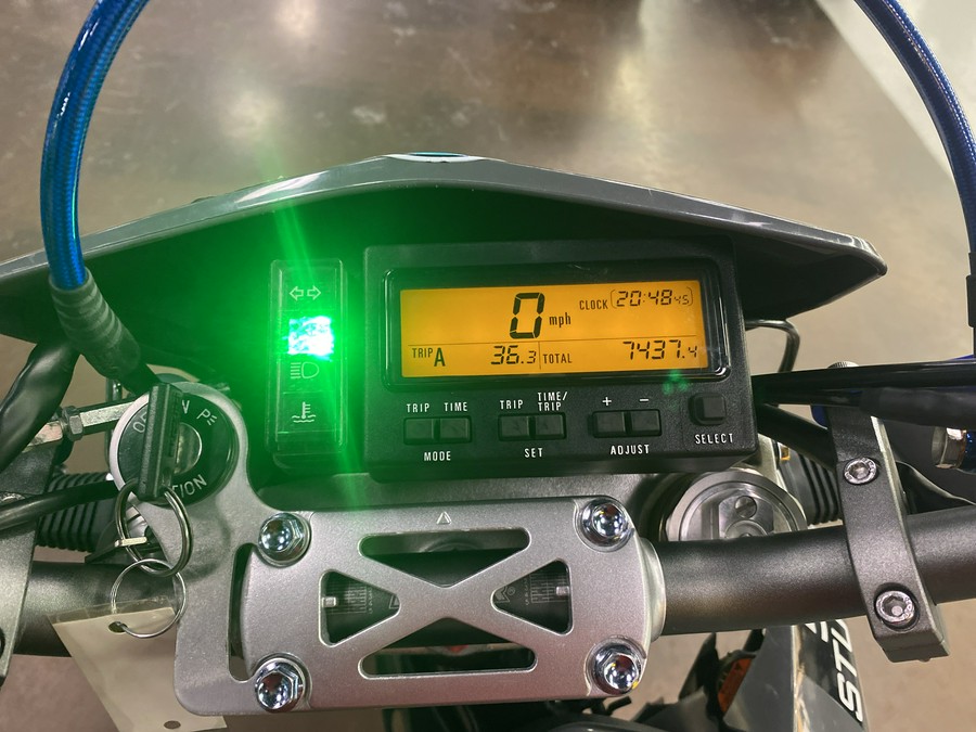 2020 Suzuki DR-Z400SM