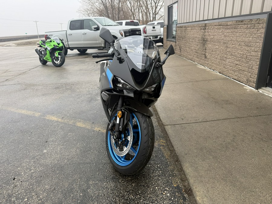 2026 Kawasaki Ninja® ZX™-6R ABS